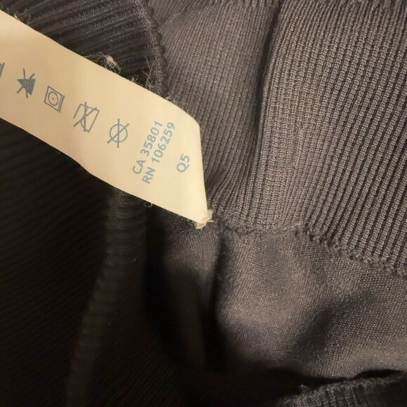 Lululemon Athletica Black Leggings - Picture 5 of 5